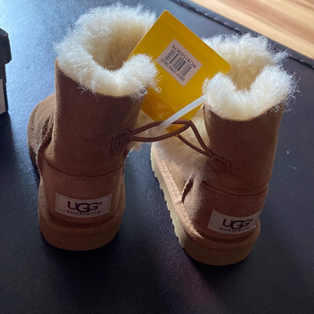 Ugg Australian booties Boots for TODDLERS